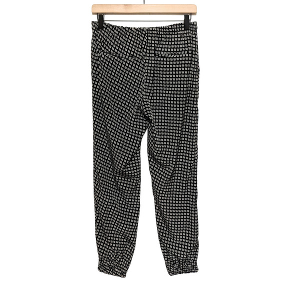 Express Womens Geometric Print Satin Joggers Size XS Black White Pull On Pockets - Picture 2 of 3